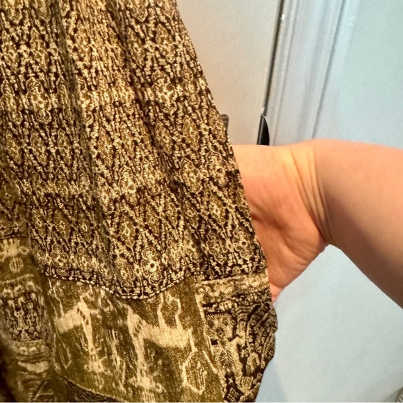 Elegant Green Maxi Dress - Picture 11 of 16